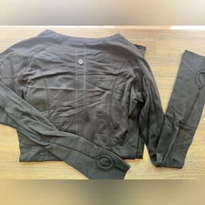 Lululemon long sleeve shirt, size 6 - black